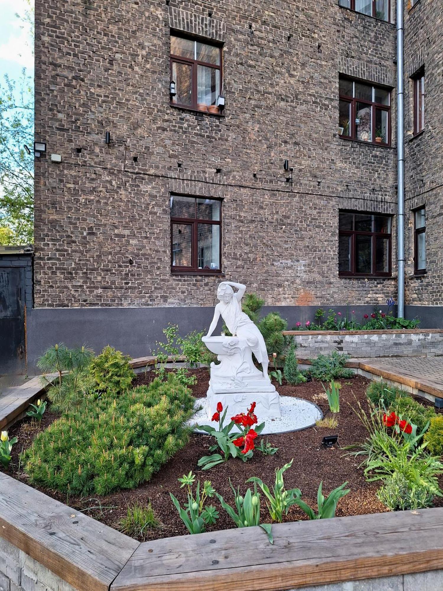 Silti, Atjaunoti Dzivokli Tuvu Centram - 1St Floor Apartment Рига Екстериор снимка